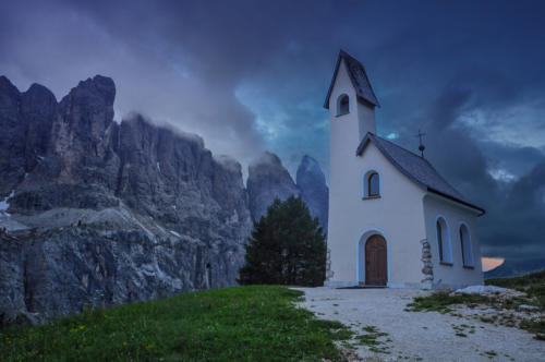 Dolomity