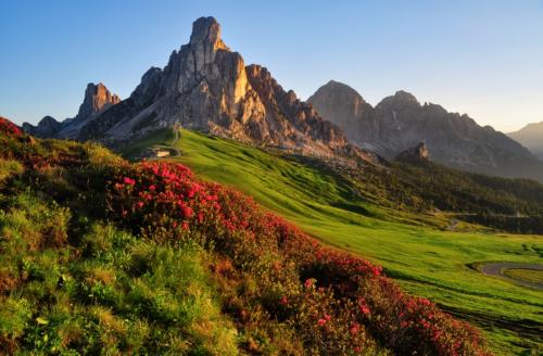 Dolomity